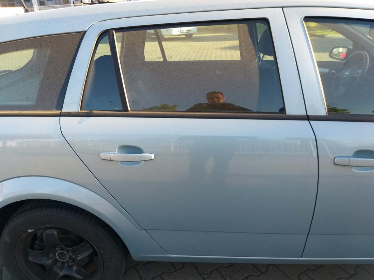 Opel Astra H original Tür hinten rechts Eisbergblau Z21Y Kombi Rohbau Bj.2009